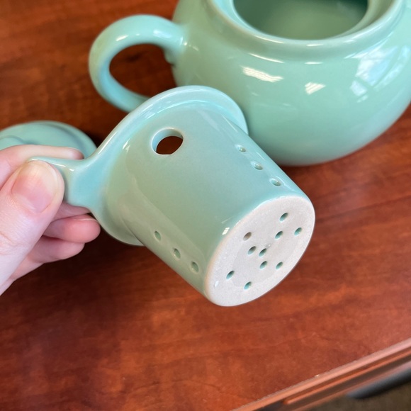 [SOLD] Old Amsterdam 2 Cup Infuser Teapot, Mint Green - Picture 6 of 11